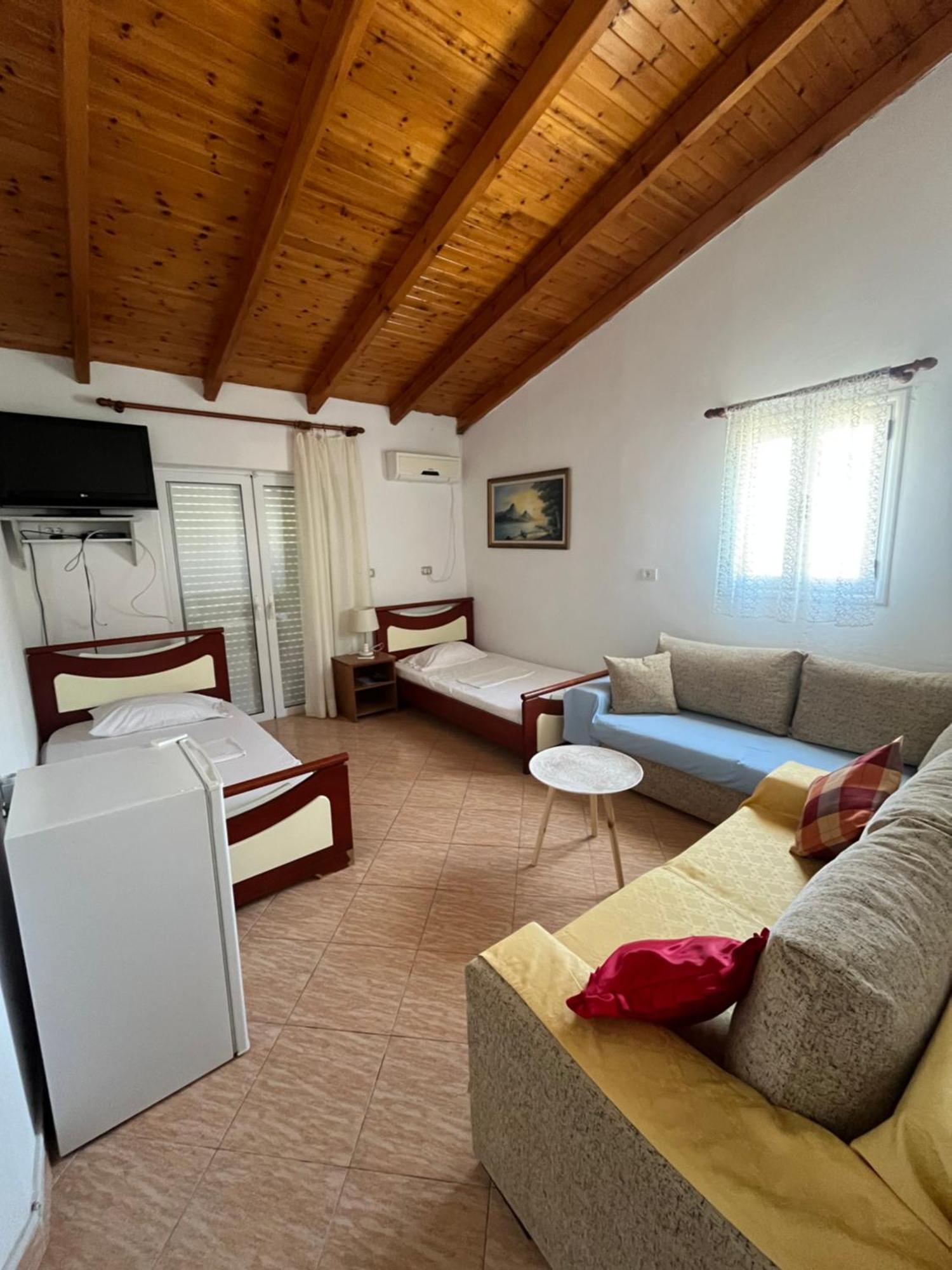 Hotel Portokali Himara Zewnętrze zdjęcie