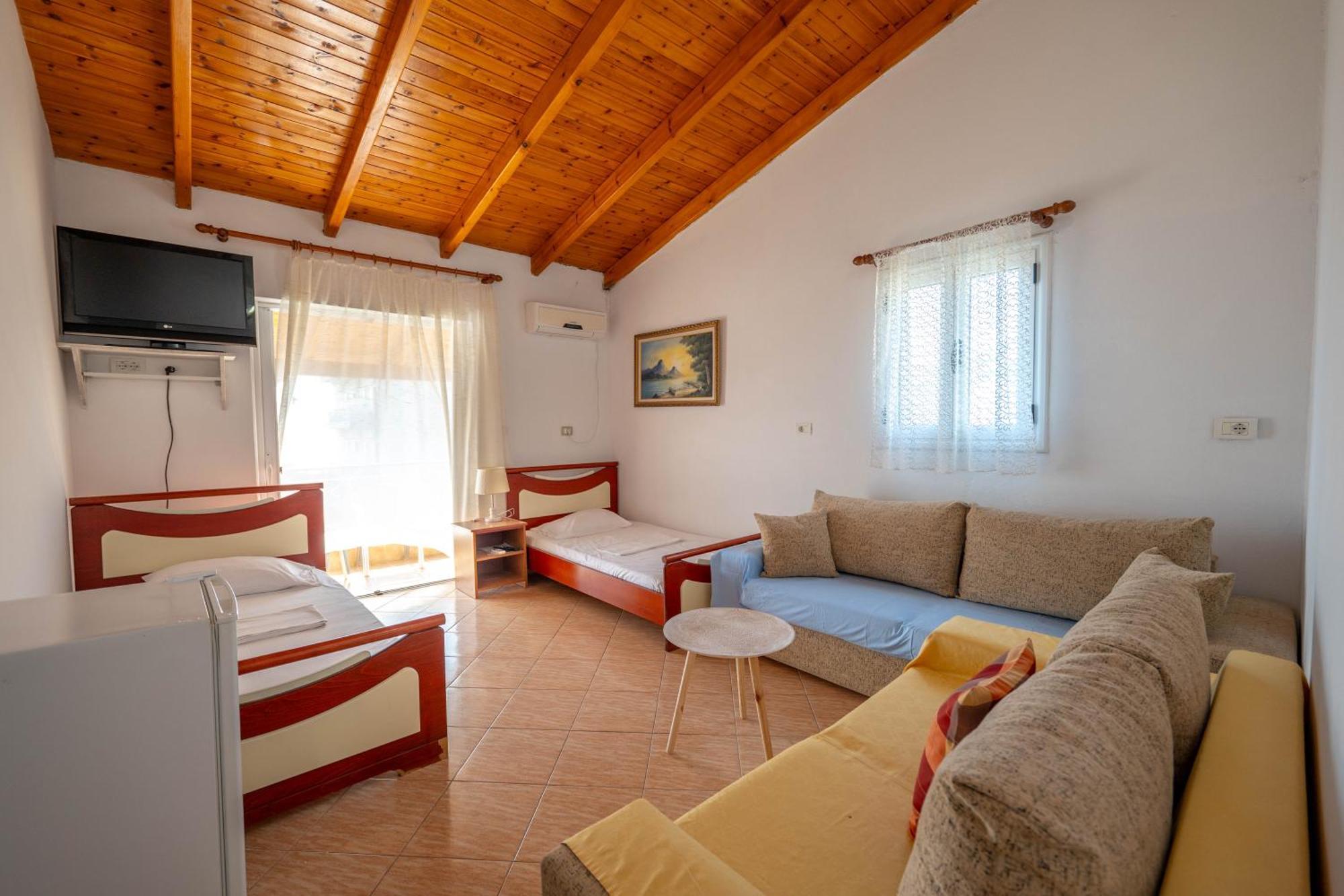 Hotel Portokali Himara Zewnętrze zdjęcie